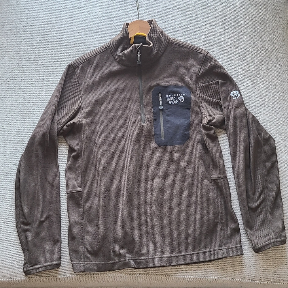 Mountain Hardwear quarter zip